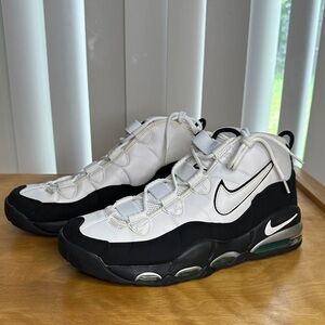 Nike Air Max Tempo High-Top basketball shoes size 11.5